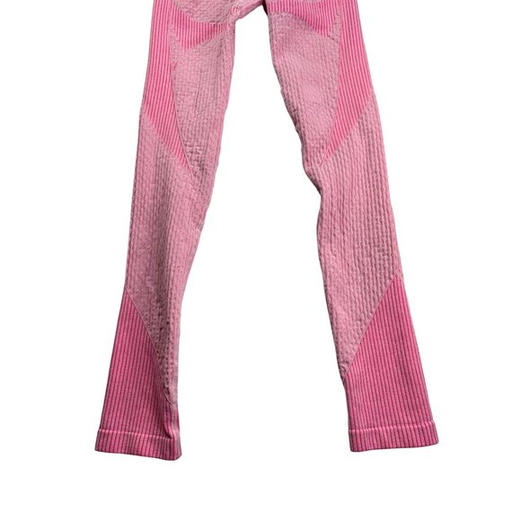 Buzz Seamless Womens Cropped Leggings Textured Size S/M Two Tone Pink - Picture 6 of 8